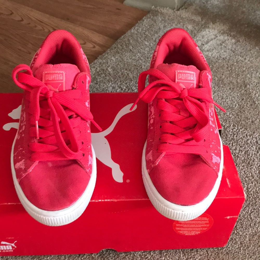 Shoes.👟 - Picture 2 of 5